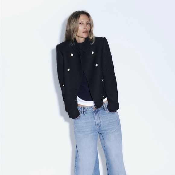 Zara HIGH COLLAR DOUBLE BREASTED CROPPED COAT - Picture 2 of 8